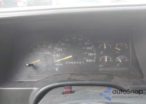 1997 Chevrolet C1500 Fleetside z USA, uszkodzony, nr VIN 1GCEC19M9VE218991